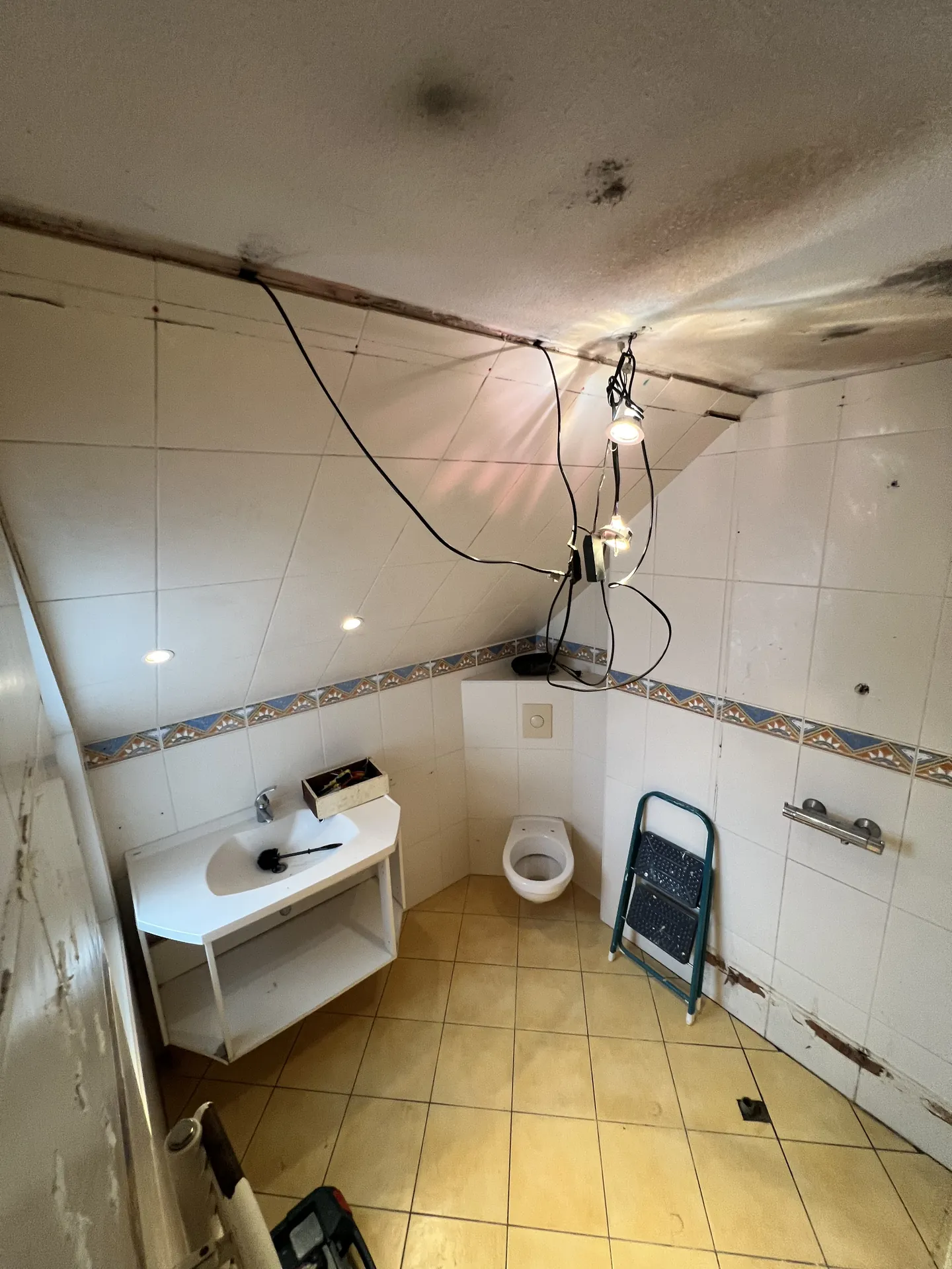 Badkamer renovatie Noord-Holland — volledig gerenoveerde badkamer